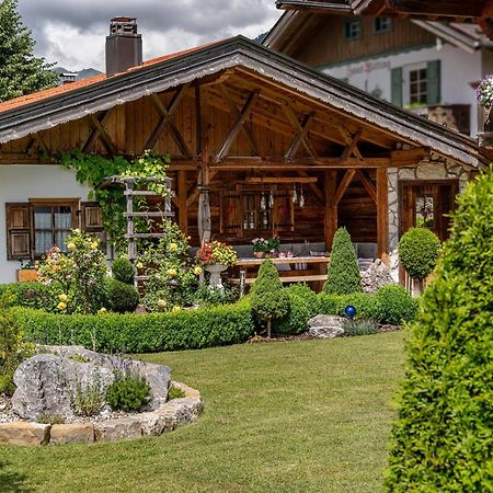 Ferienhaus Alpenblick มิทเทนวัลด์ ภายนอก รูปภาพ